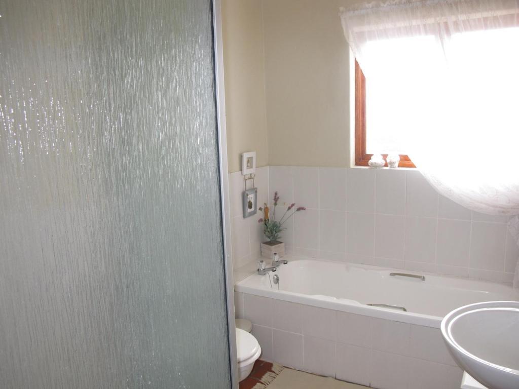 The Bay Lodge Gansbaai Camera foto